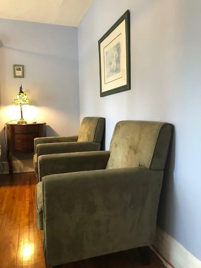 Blue Gables Bed And Breakfast Niagara Falls 3*,