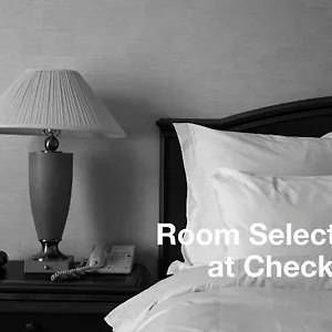 Hotel Nu Toronto Airport ***