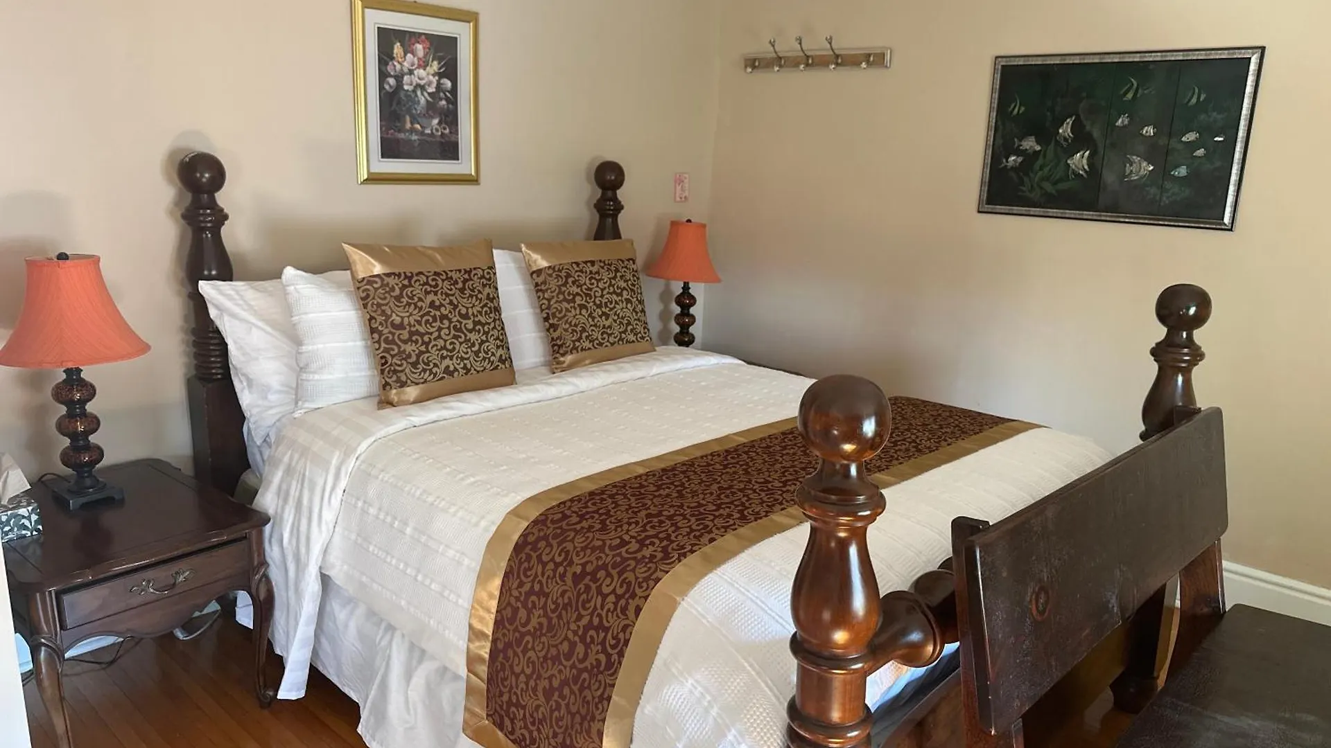 Blue Gables Bed And Breakfast Niagara Falls 3*,  Canada